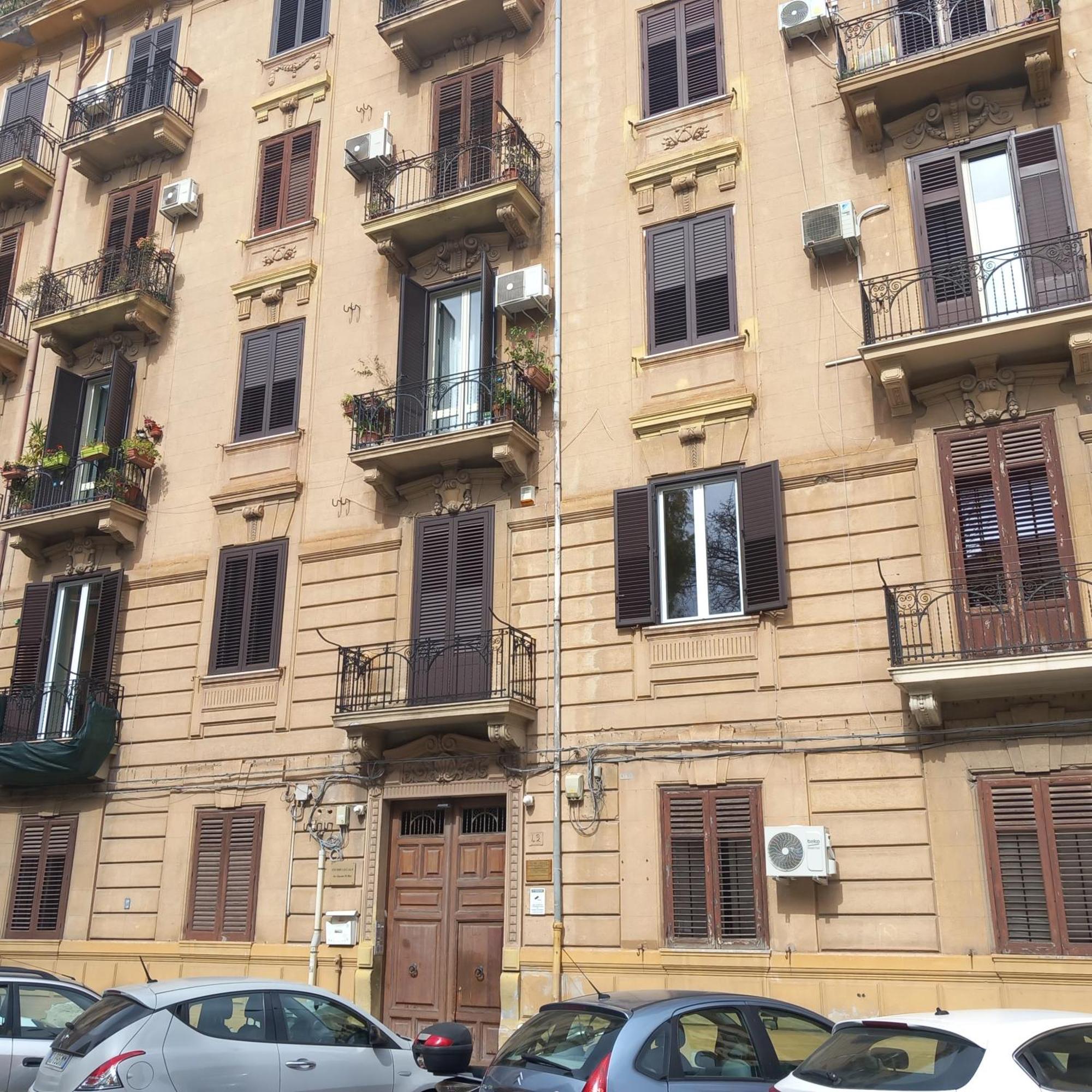 Narbone 42 Hotel Palermo Exterior photo
